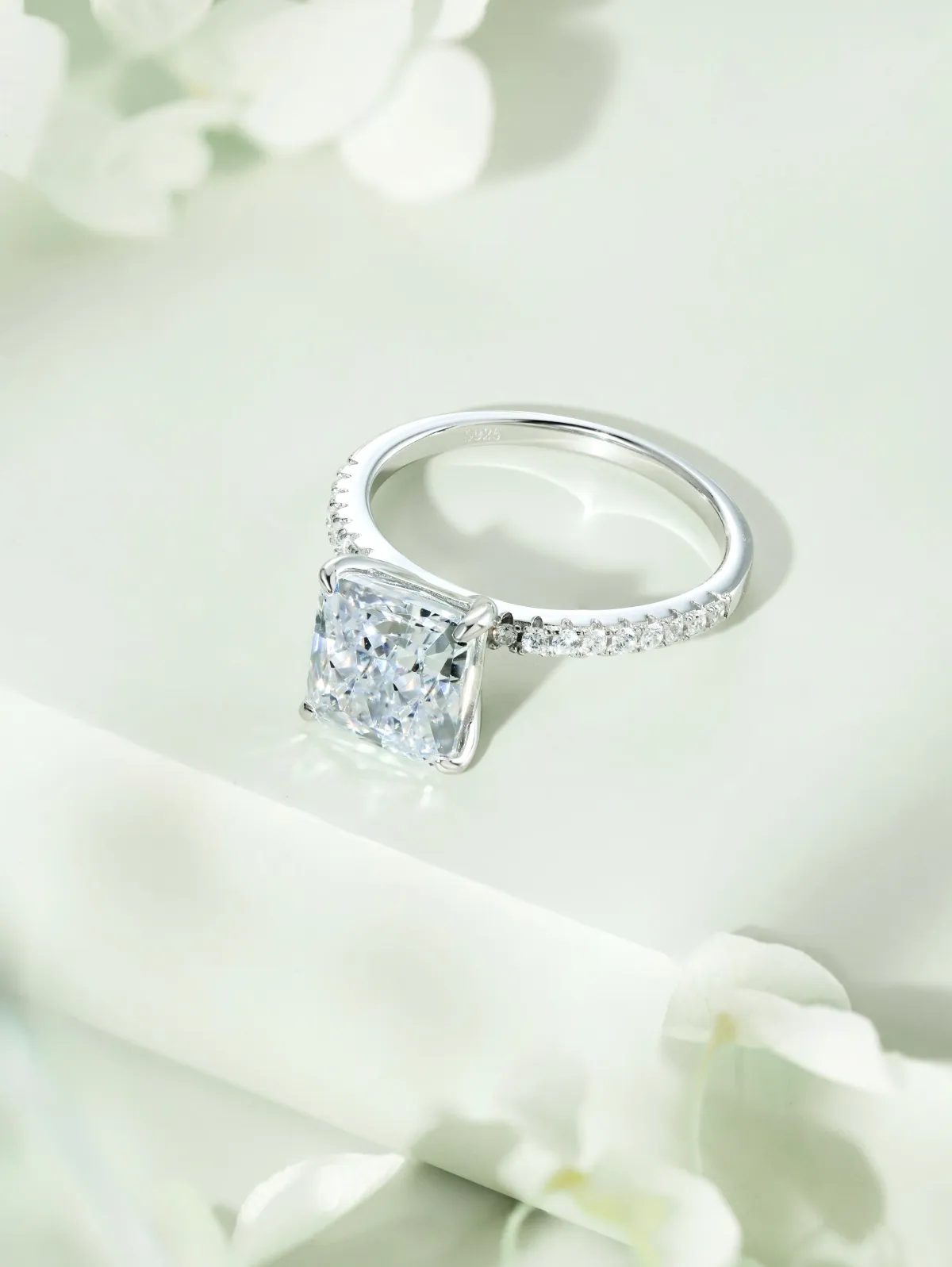 Sterling Silver Cubic Zirconia Ring
