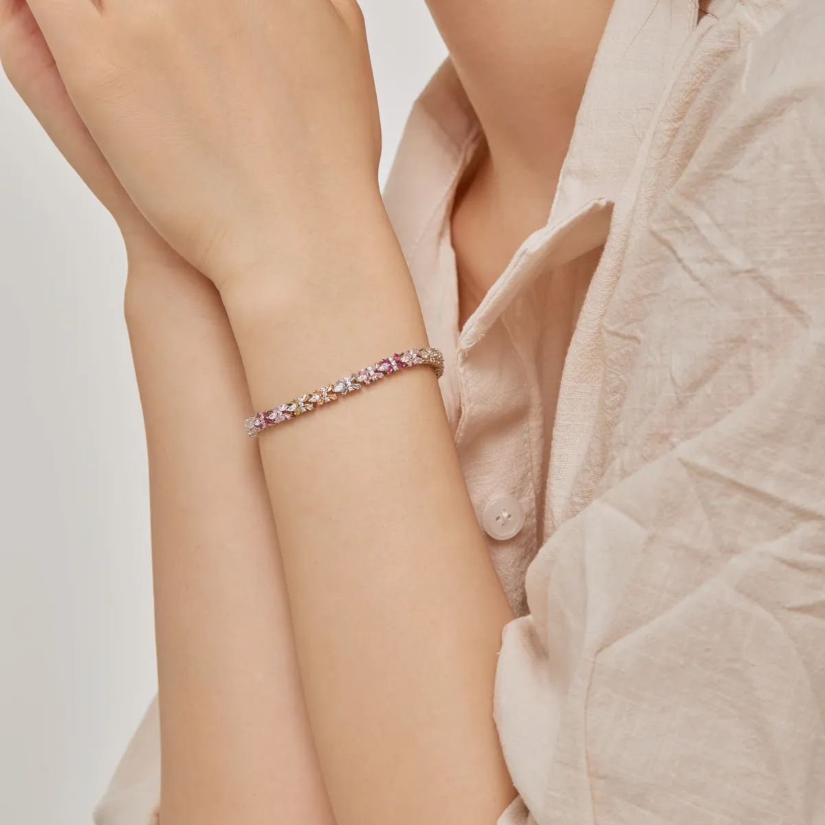 Minimalist Cubic Zirconia Silver Bracelet