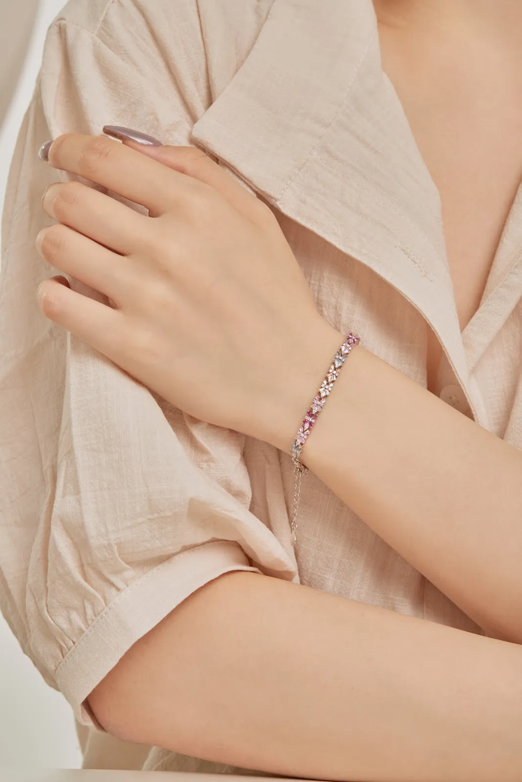 Minimalist Cubic Zirconia Silver Bracelet