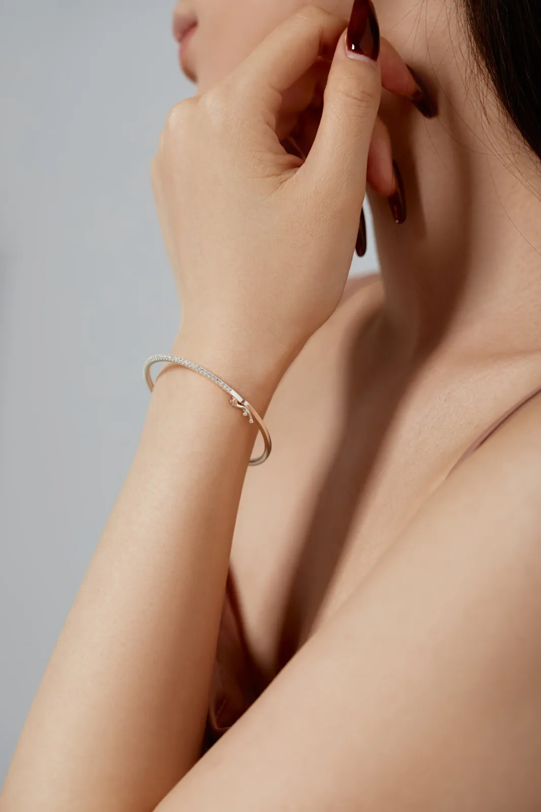 Minimalist Cubic Zirconia Sterling Silver Bangle