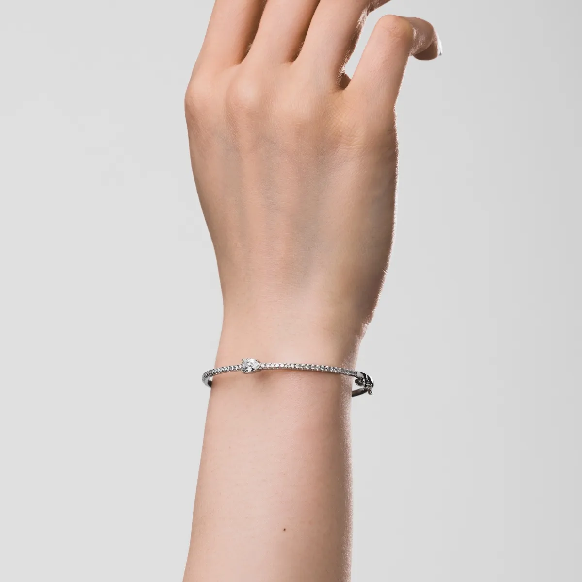 Minimalist Sterling Silver Cubic Zirconia Bangle