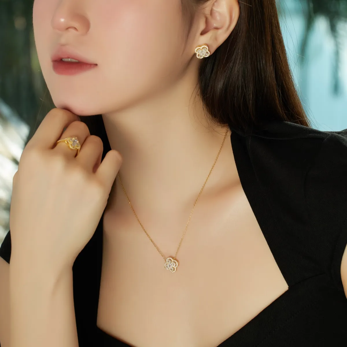 Minimalist Cubic Zirconia Sterling Silver Necklace