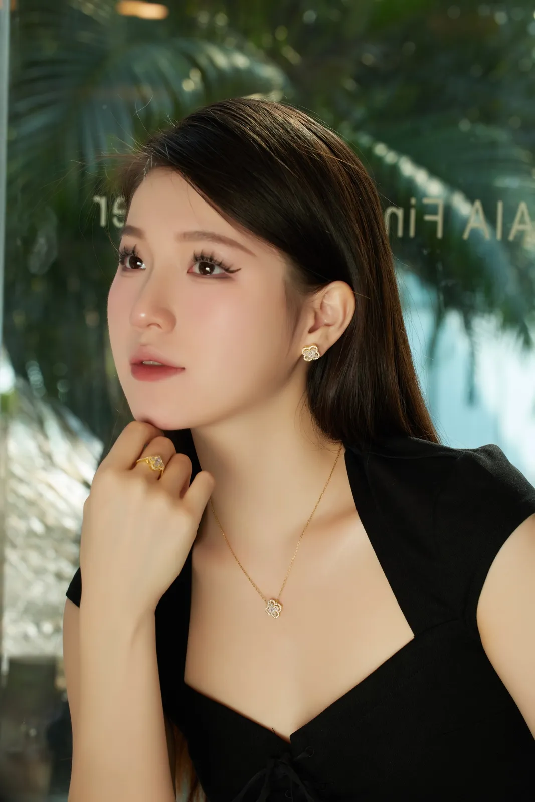 Minimalist Cubic Zirconia Sterling Silver Necklace