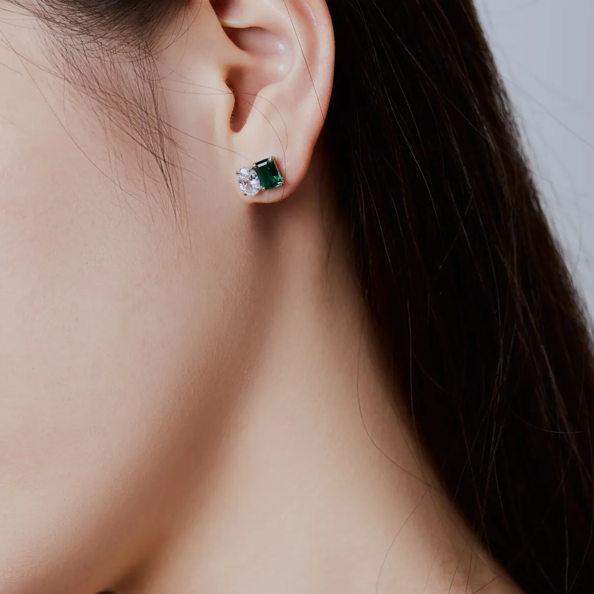 Minimalist Cubic Zirconia Stud Earrings