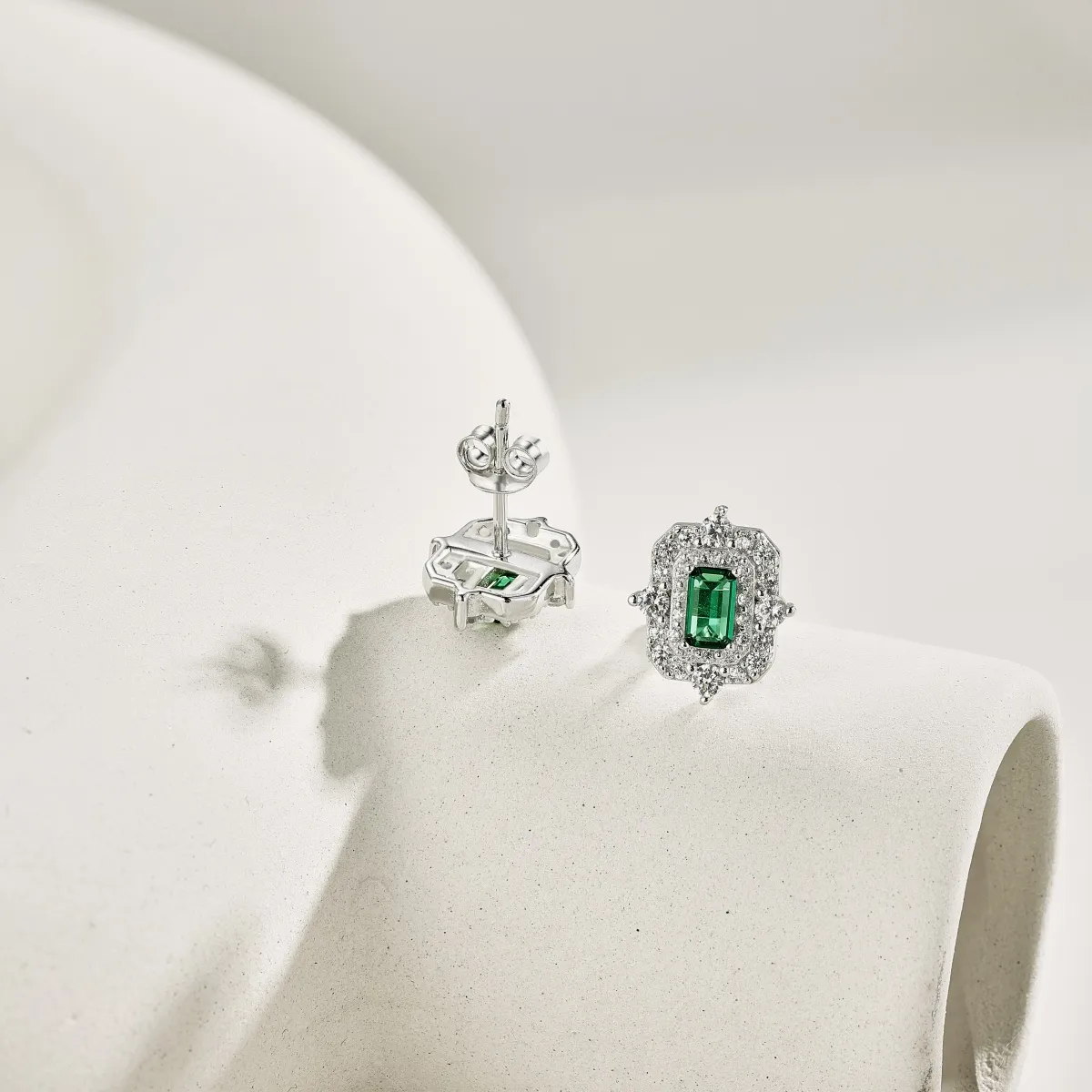 Minimalist Cubic Zirconia Stud Earrings
