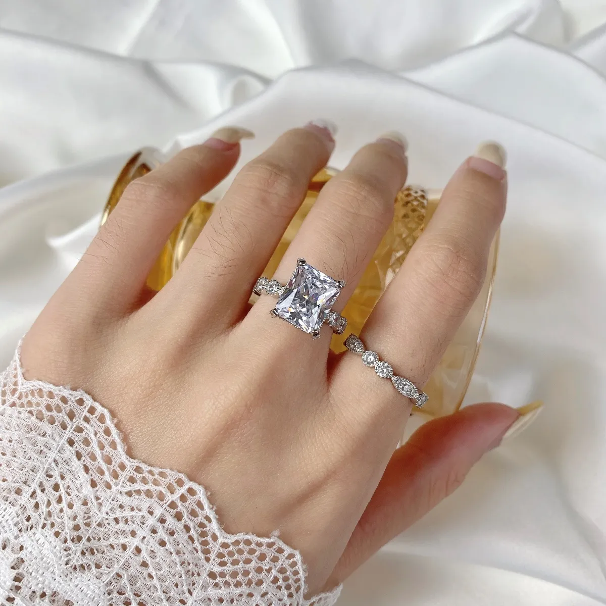 Vintage Bridal Sterling Silver Ring with Rhodium Plating