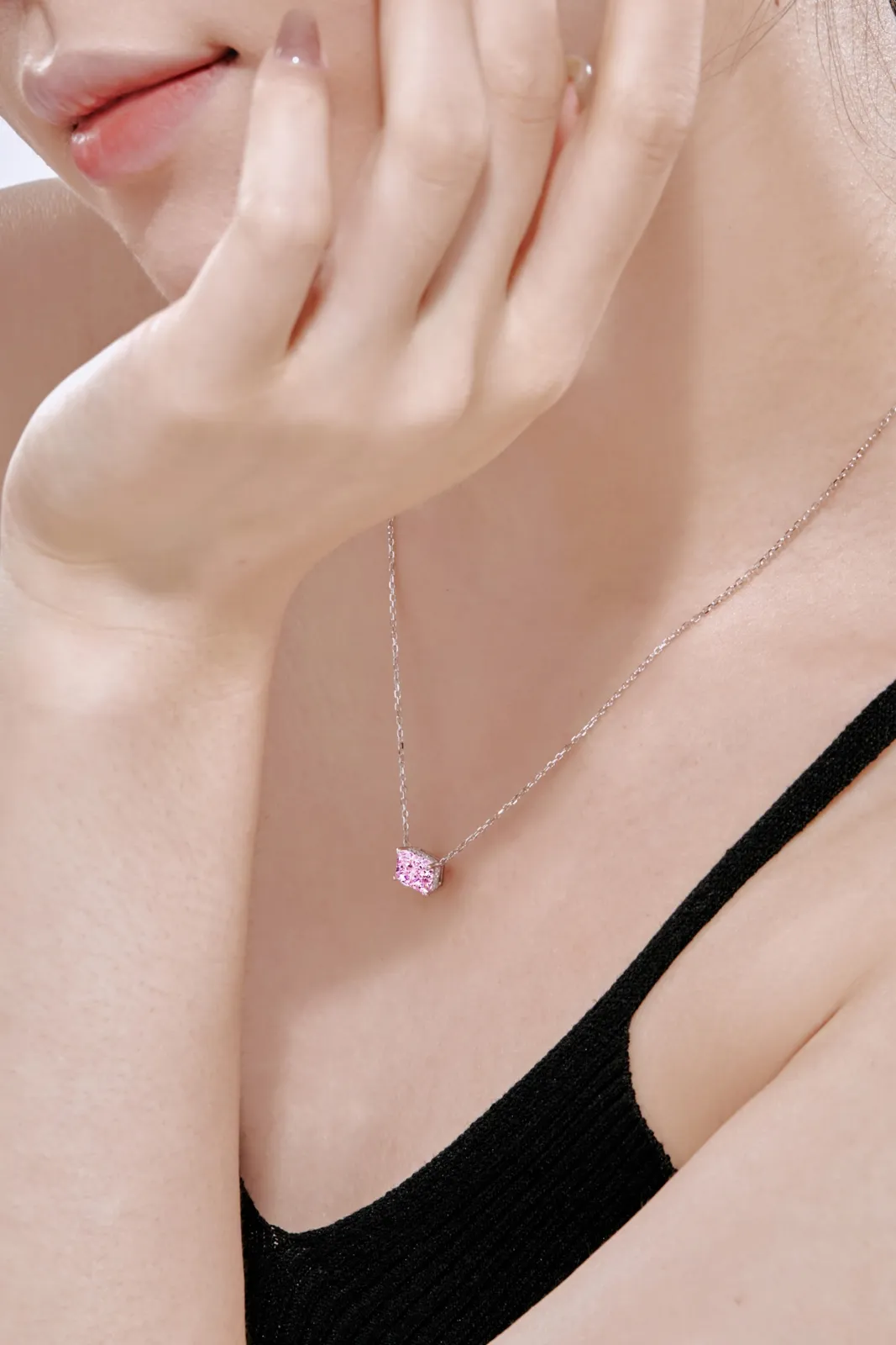 Minimalist Cubic Zirconia Sterling Silver Necklace