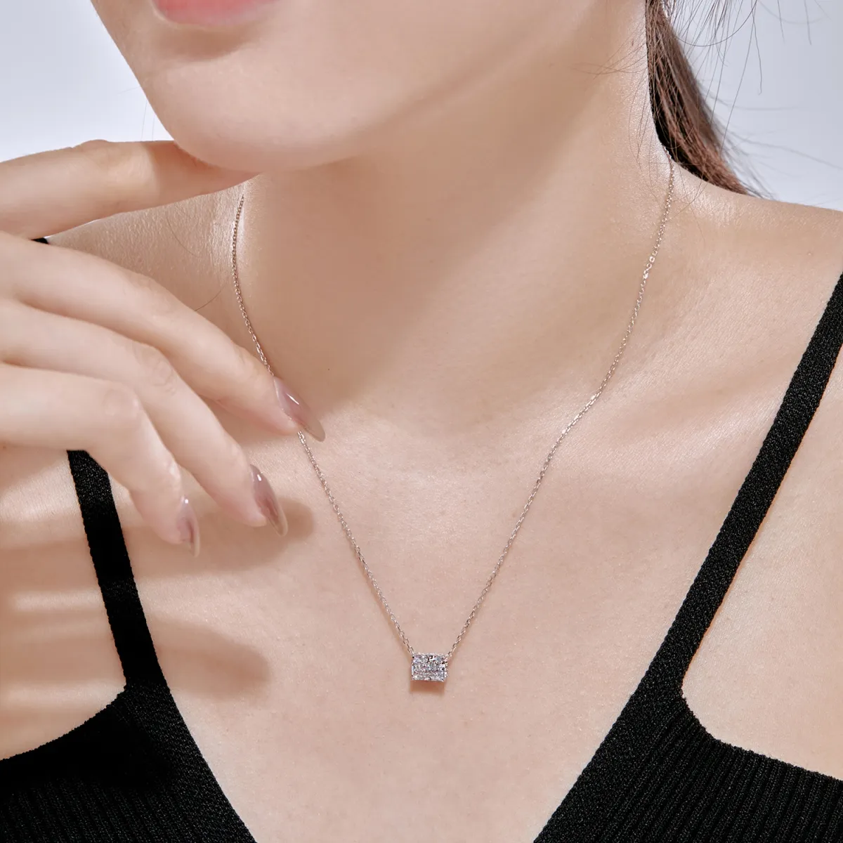Minimalist Cubic Zirconia Sterling Silver Necklace