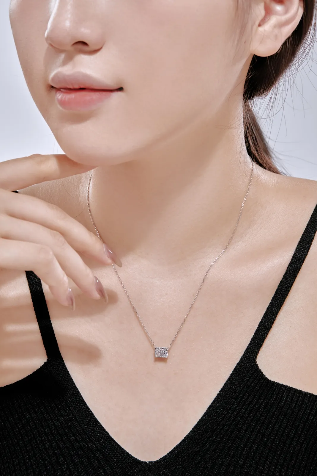 Minimalist Cubic Zirconia Sterling Silver Necklace